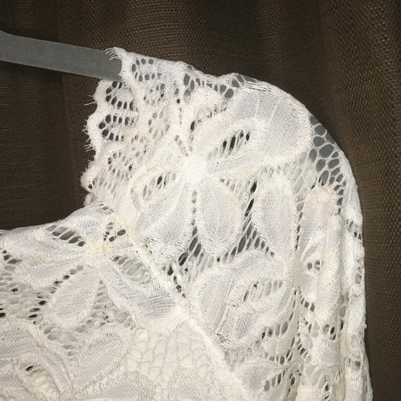 Cream lace dress - Picture 5 of 5